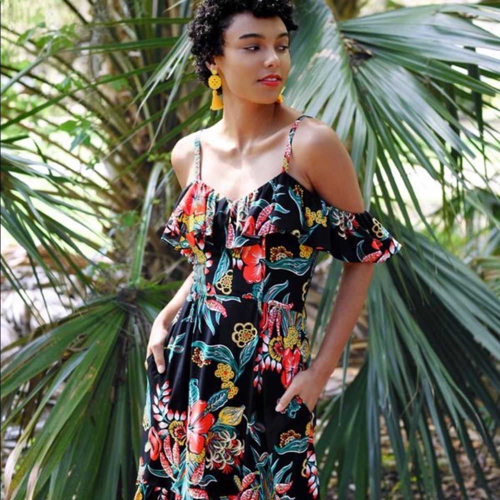 ISO Trashy Diva Hawaiian Dreams dress in size 8-12